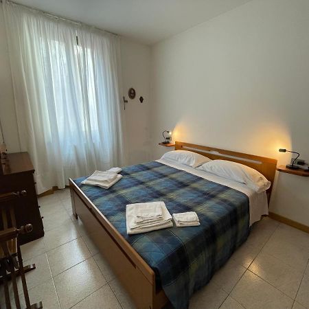 Cozy Apartment With Private Parking On Domaso'S Lakeside - Larihome A09 エクステリア 写真